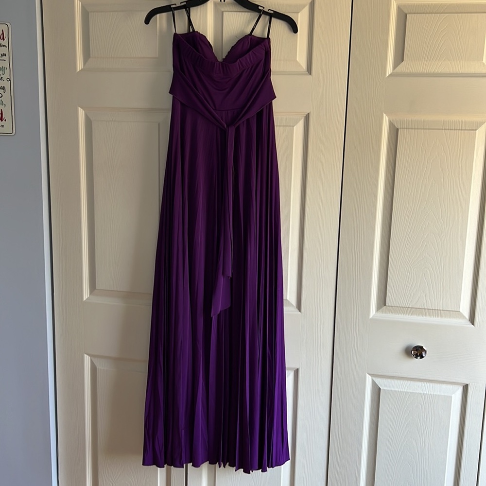 Prom dress - Picture 4 of 7